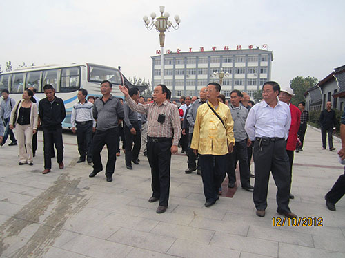 2012.10.12日福建陈氏访亲团莅临公司参观